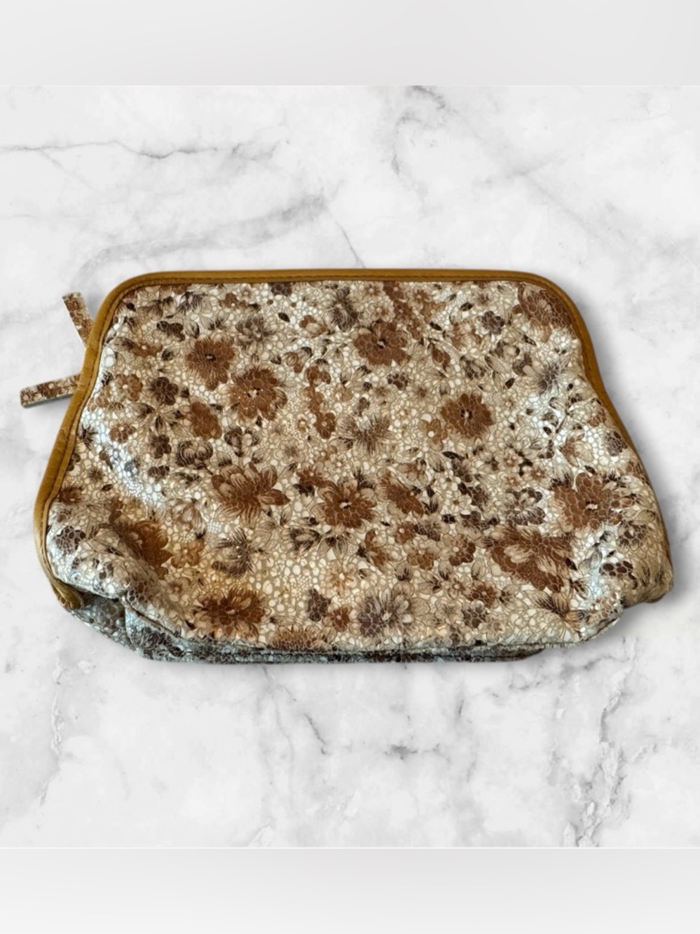 HOBO cosmetic pouch or travel organizer